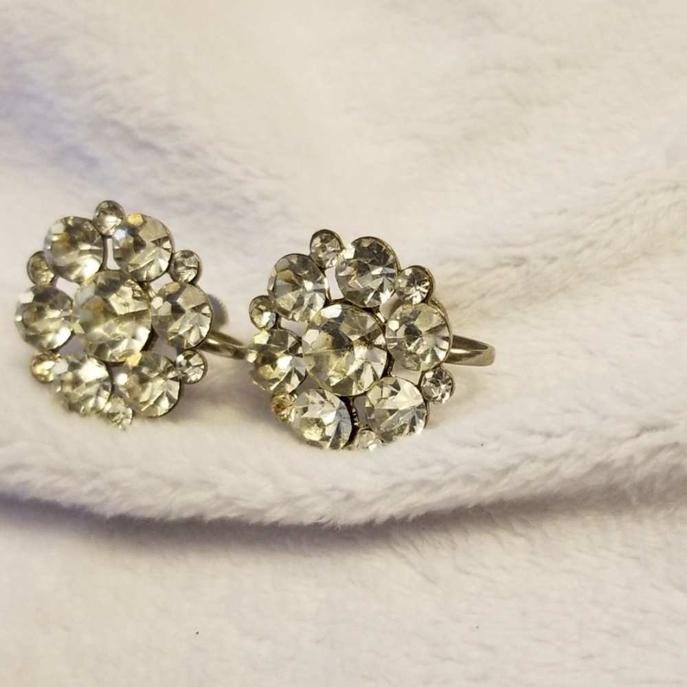Vintage Coro Screwon Earrings Rhinestones